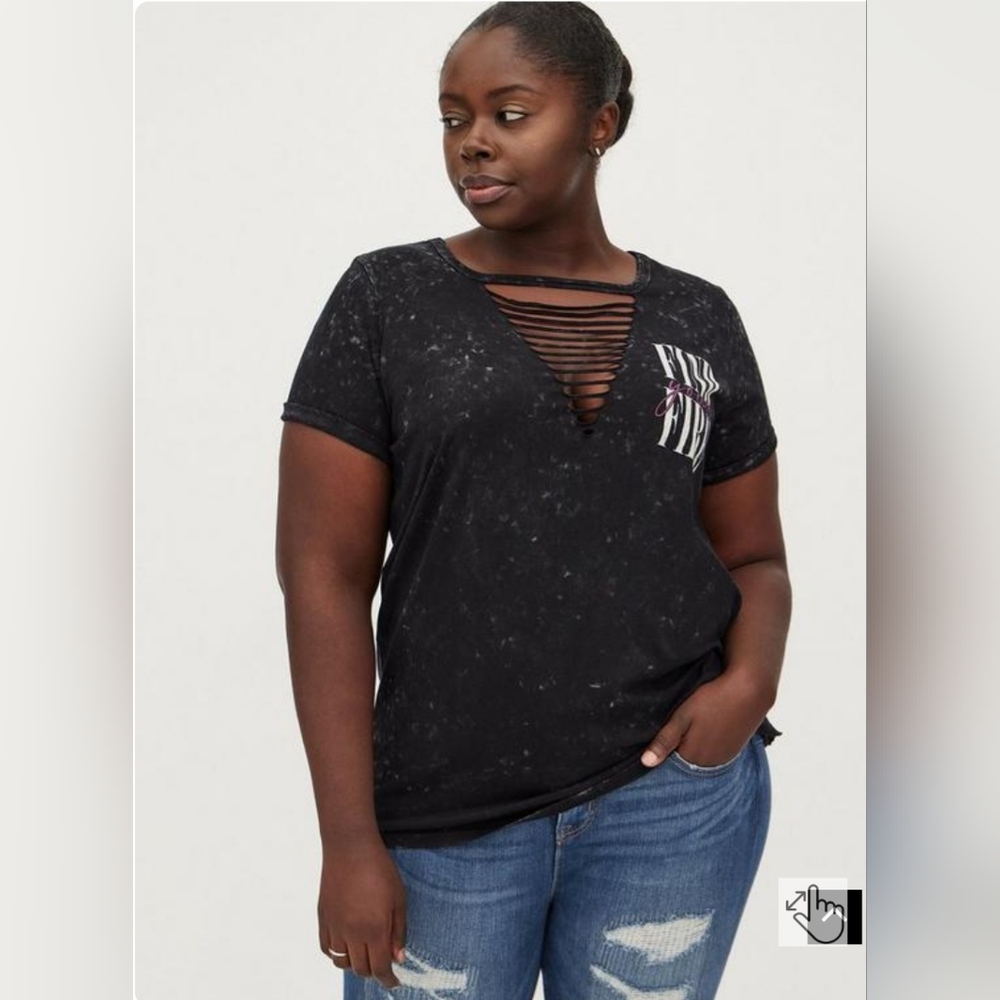 Torrid Black Graphic Classic Fit Cotton Tee with Cutout Detail 6x/30-32
